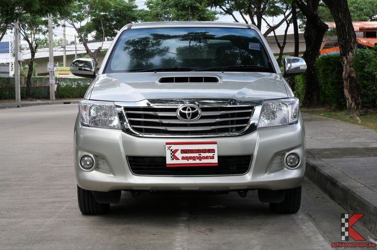 Toyota Hilux Vigo Champ 2014 Smart Cab 2.5 G Pickup ดีเซล ไม่ติดแก๊ส เกียร์ธรรมดา บรอนซ์เงิน รูปที่ 2