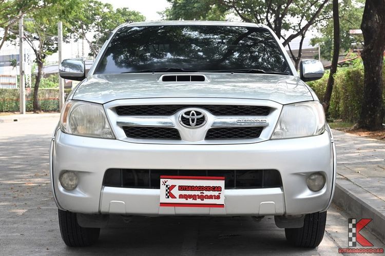 Toyota Hilux Vigo 2007 2.5 E Pickup ดีเซล ไม่ติดแก๊ส เกียร์ธรรมดา บรอนซ์เงิน รูปที่ 2