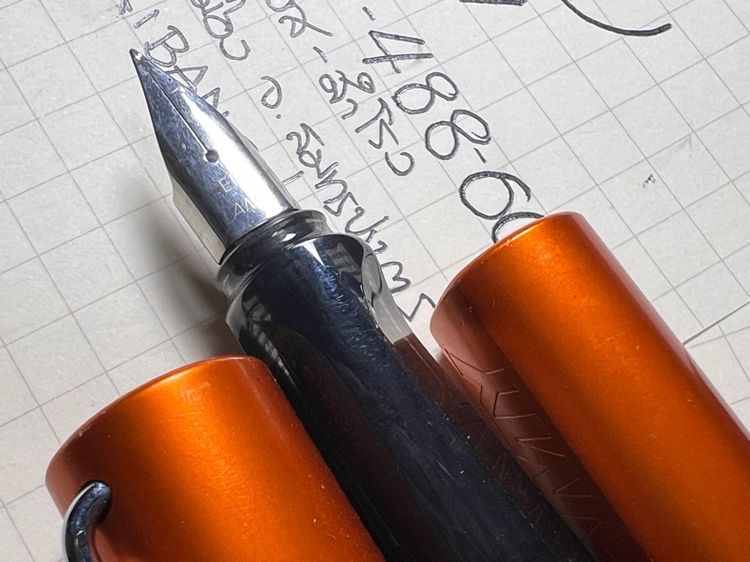 อุปกรณ์การเขียนและลบคำผิด ขาย Lamy Orange Copper 2015 รุ่นหายาก