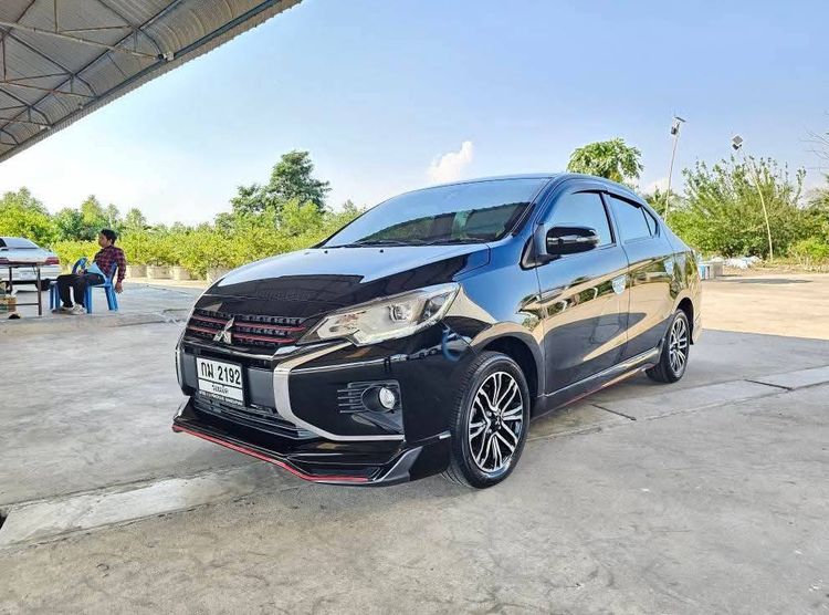 รถ Mitsubishi Attrage 1.2 Smart สี ดำ
