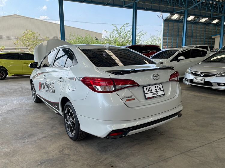 Toyota Yaris ATIV 2020 1.2 Sport Premium Sedan เบนซิน ไม่ติดแก๊ส เกียร์อัตโนมัติ ขาว รูปที่ 4