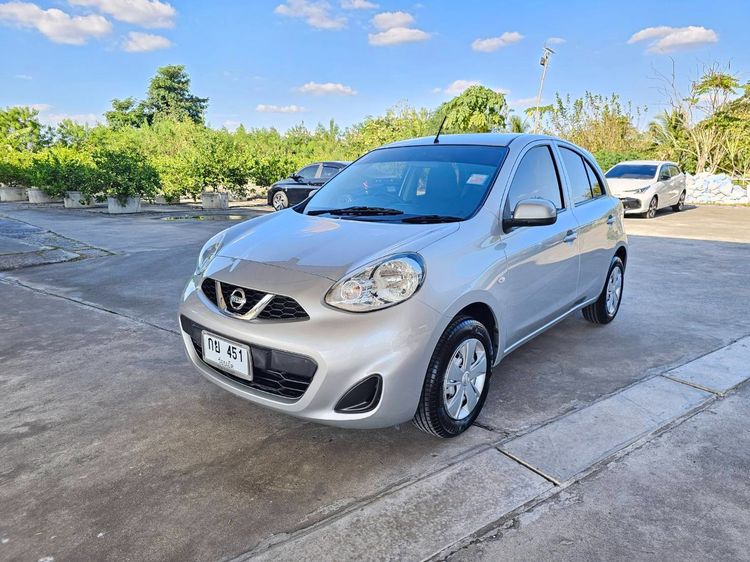 รถ Nissan March 1.2 S สี เทา