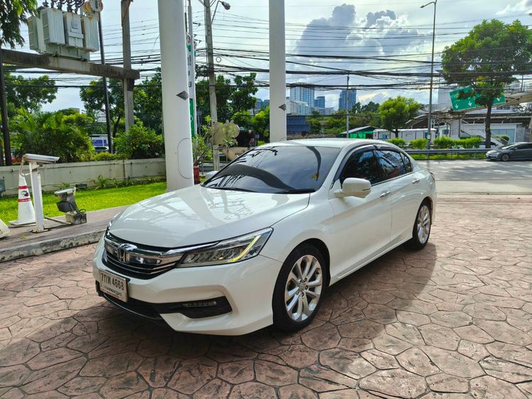 Honda Accord 2017 2.4 EL i-VTEC Sedan เบนซิน ไม่ติดแก๊ส เกียร์อัตโนมัติ ขาว รูปที่ 2