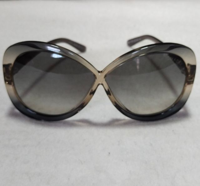 อื่นๆ แว่นตากันแดด แว่นกันแดด Tomford 