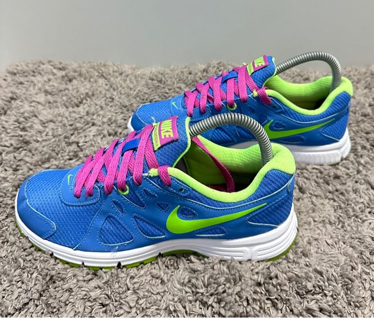 มือสองสภาพใหม่ Nike Revolution  รูปที่ 5