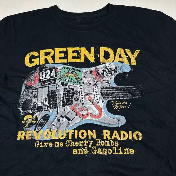 เสื้อยืดคอกลม Green Day Revolution รุ่น Radio Album Promo ไซส์ M ปี 2017 รูปที่ 2