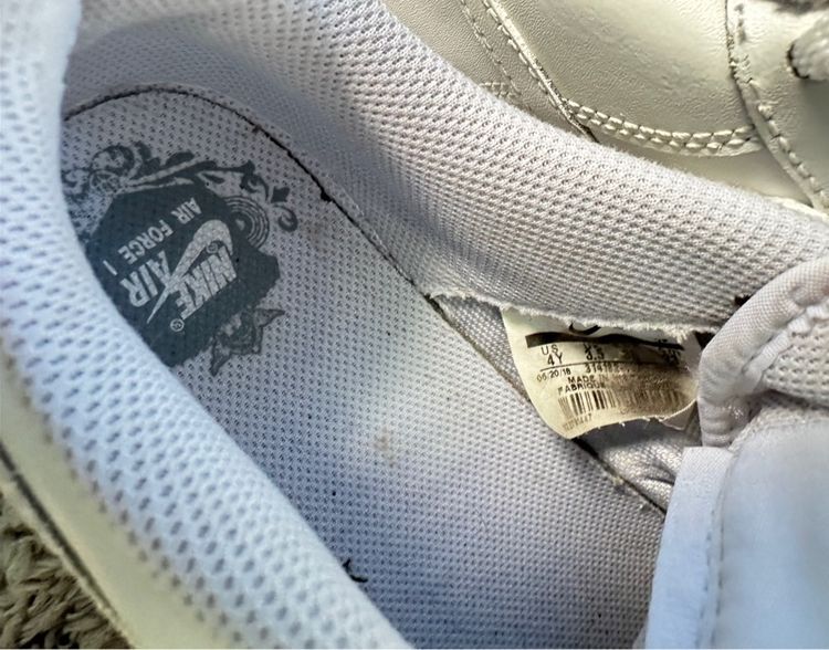 มือสองสภาพใหม่ Nike Air Force 1 รูปที่ 7