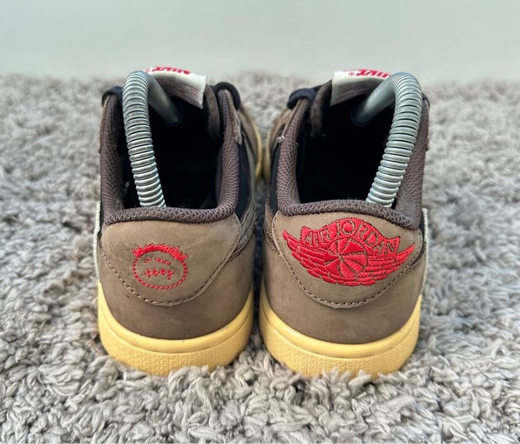 มือสองสภาพใหม่ Nike Jordan  รูปที่ 3