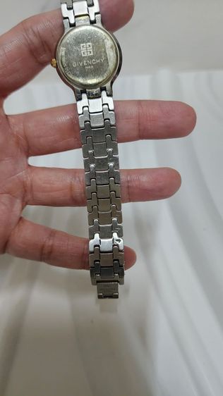 นาฬิกา Givenchy แท้มือสอง รูปที่ 10
