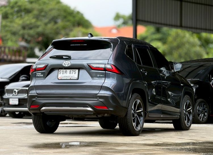Toyota Yaris Cross 2023 1.5 HEV Premium Luxury Sedan ไฮบริด ไม่ติดแก๊ส เกียร์อัตโนมัติ เทา รูปที่ 4