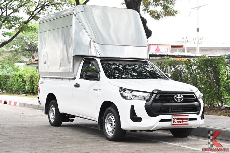 รถ Toyota Hilux Revo 2.4 Entry สี ขาว
