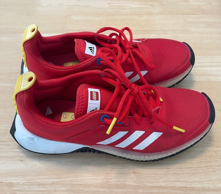 รองเท้า adidas lego รูปที่ 2