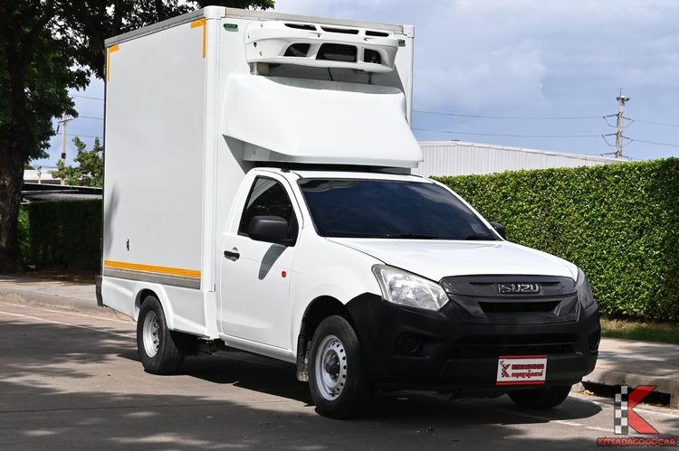 รถ Isuzu D-MAX 1.9 B สี ขาว