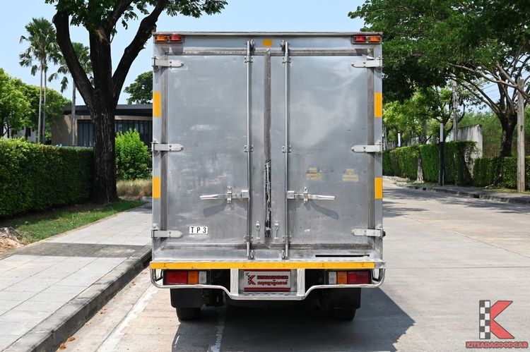 Isuzu D-MAX 2018 1.9 B Pickup ดีเซล ไม่ติดแก๊ส เกียร์ธรรมดา ขาว รูปที่ 4