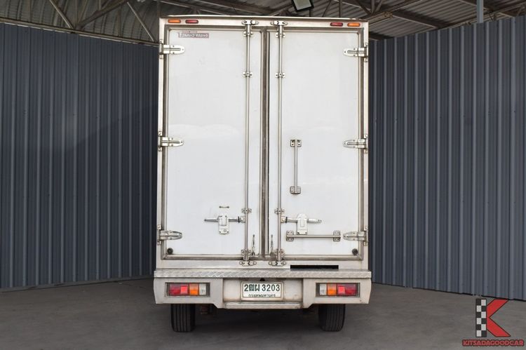 Isuzu D-MAX 2019 1.9 B Pickup ดีเซล ไม่ติดแก๊ส เกียร์ธรรมดา ขาว รูปที่ 4