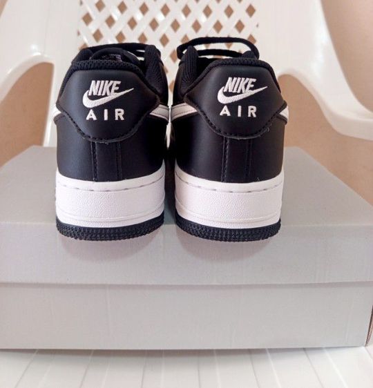 Nike Air Force 1 '07 Black-White ของแท้ สภาพใหม่  รูปที่ 13