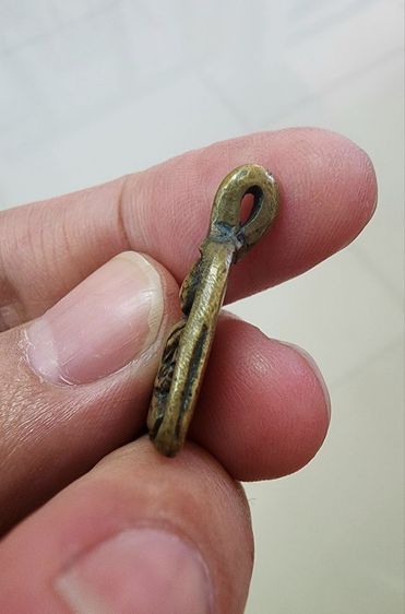 จอบเล็กหลวงพ่อเงิน วัดบางคลาน เนื้อทองเหลืองเก่า ๆ  รูปที่ 4