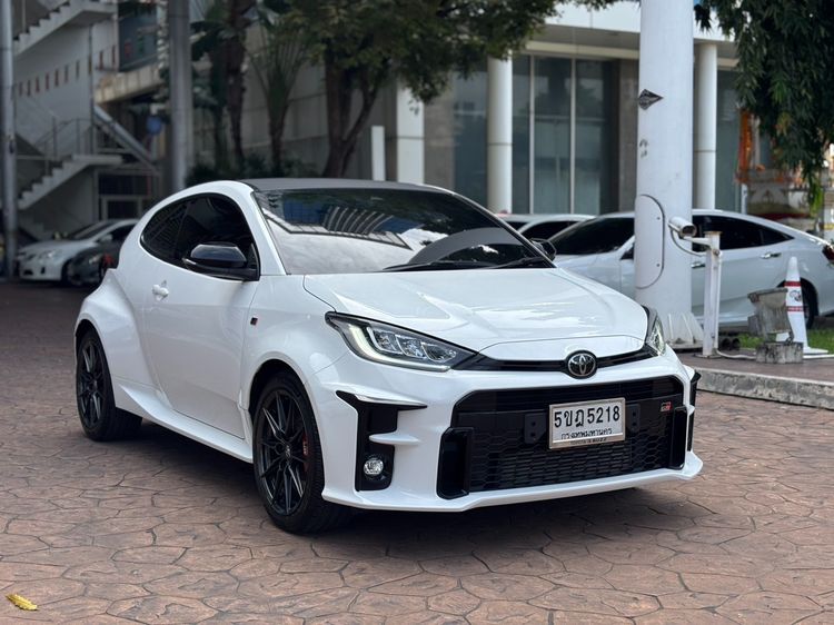 รถ Toyota รุ่นอื่นๆ รุ่นย่อยอื่นๆ สี ขาว