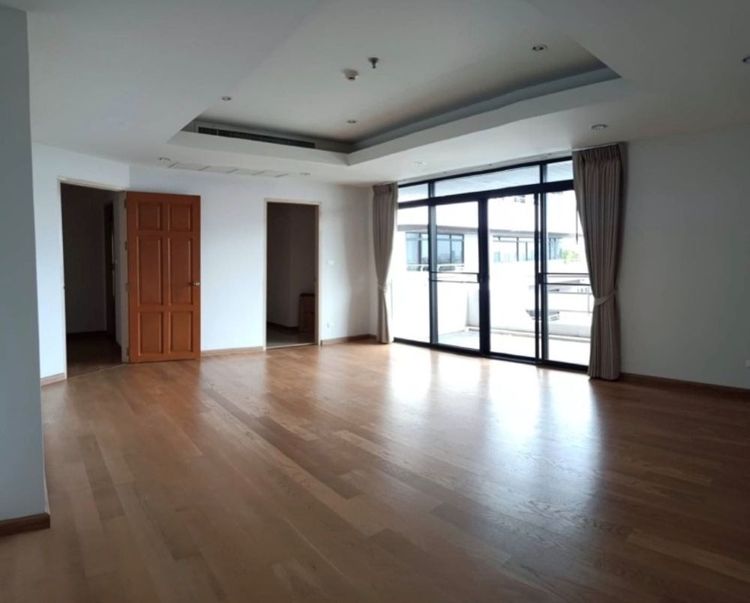 มีบางส่วน ขายเพนท์เฮาส์ 3 ชั้น โครงการ Lakeshore West ชั้น 16 วิวทะเลสาบ ทำเลดี ซ.นิชดาธานี ปากเกร็ด 