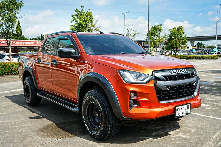 Isuzu D-MAX 2020 3.0 Vcross M 4WD Pickup ดีเซล ไม่ติดแก๊ส เกียร์ธรรมดา ส้ม รูปที่ 3
