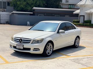 Mercedes Benz C200 CGI เกียร์ออโต้ ปี2010 สีขาว เบ้นซ์ รถเก๋ง รถสวยสภาพนางฟ้า