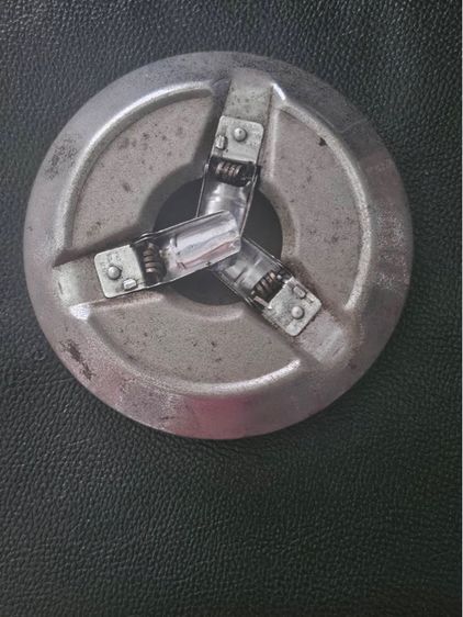 ที่เขี่ยบุหรี่โบราณ รุ่นกดสปริง วินเทจแท้ สภาพเดิม รูปที่ 2