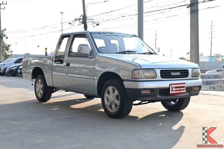 รถ Isuzu TFR ปี 91-97 2.5 Space Cab สี บรอนซ์เงิน