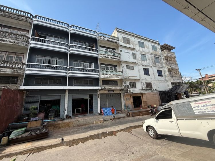 ขายอาคารพาณิชย์ เพชรเกษม102