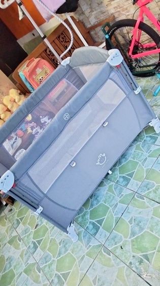 เปลพับเด็กอ่อนกับเสื้อผ้าเด็ก  รูปที่ 7