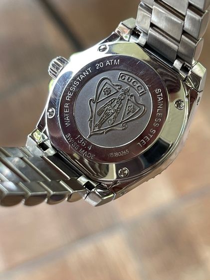 GUCCI Dive 32 mm Women's Watch Brown Dial Quartz Stainless Steel YA136401 รูปที่ 13