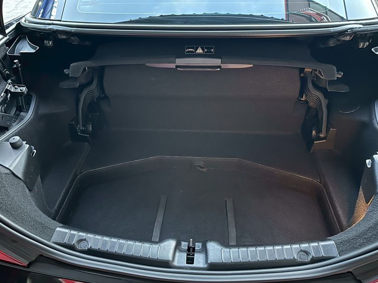 Mercedes-Benz SLK-Class 2011 SLK250 Sedan เบนซิน ไม่ติดแก๊ส เกียร์อัตโนมัติ ดำ รูปที่ 2