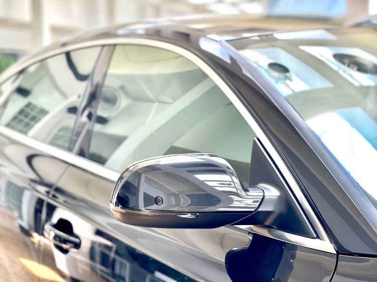 Audi รุ่นอื่นๆ 2011 รุ่นย่อยอื่นๆ Sedan ดีเซล เกียร์อัตโนมัติ ดำ รูปที่ 4