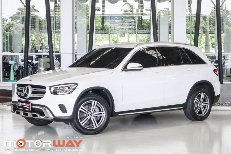 รถ Mercedes-Benz GLC-Class GLC220d สี บรอนซ์เงิน