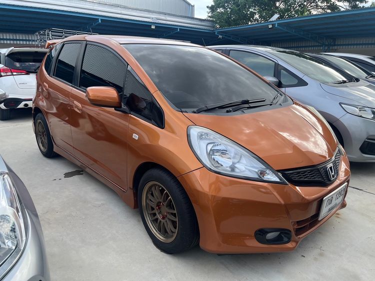 Honda Jazz 2012 1.5 V i-VTEC Sedan เบนซิน ไม่ติดแก๊ส เกียร์อัตโนมัติ ส้ม รูปที่ 2