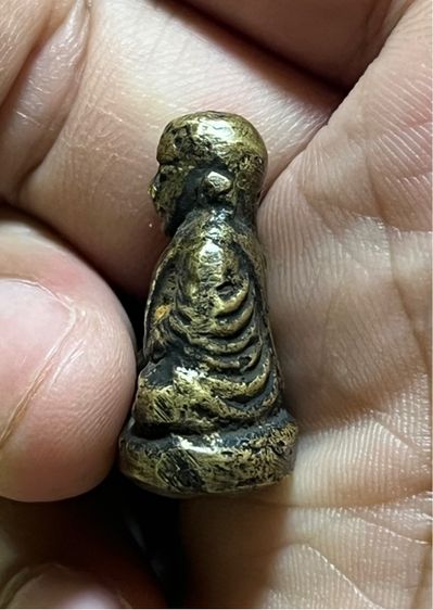 หลวงพ่อเงิน วัดบางคลาน รุ่นปืนแตก ปี2528 พิมพ์เศียรโตนิยมสุด เก่าๆสวยๆ รูปที่ 2