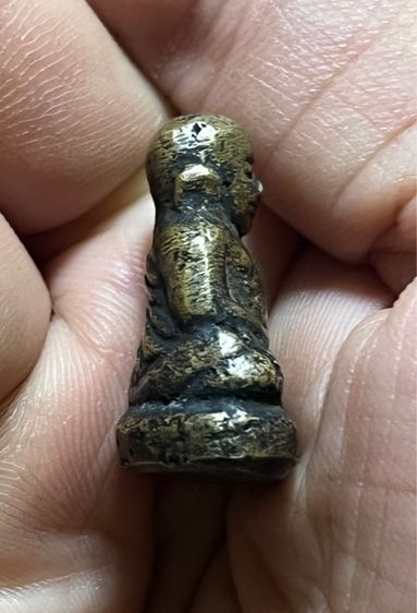 หลวงพ่อเงิน วัดบางคลาน รุ่นปืนแตก ปี2528 พิมพ์เศียรโตนิยมสุด เก่าๆสวยๆ รูปที่ 4