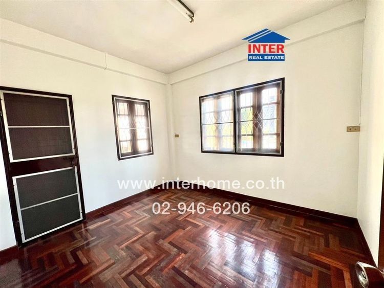 ไม่ใช่ บ้านเดี่ยว 2 ชั้น 71 ตร.ว. บ้านเดี่ยว ข้างหน้าซอยติด BTS สวนหลวง ร. 9 ตรงข้าม ซีคอนสแควร์ ศรีนครินทร์ ซอยศรีนครินทร์42 ถนนศรีนครินทร์ เขตประ รูปที่ 3