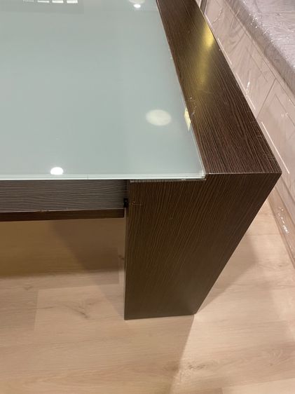 โต๊ะทานข้าว สภาพใช้งาน รูปที่ 9