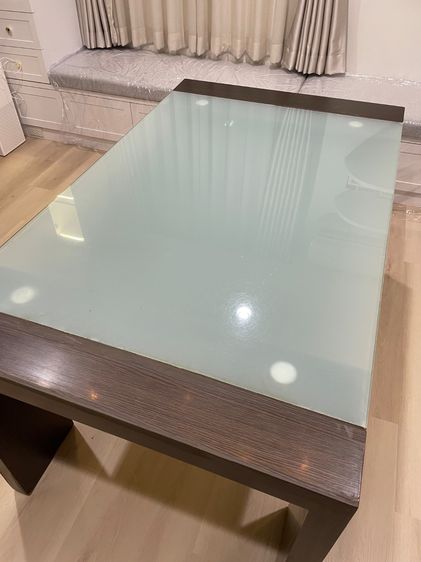 โต๊ะทานข้าว สภาพใช้งาน รูปที่ 2