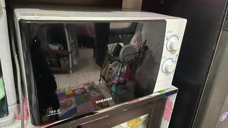 ไมโครเวฟ Microwave  Samsung 20L 800วัตต์ มือสอง