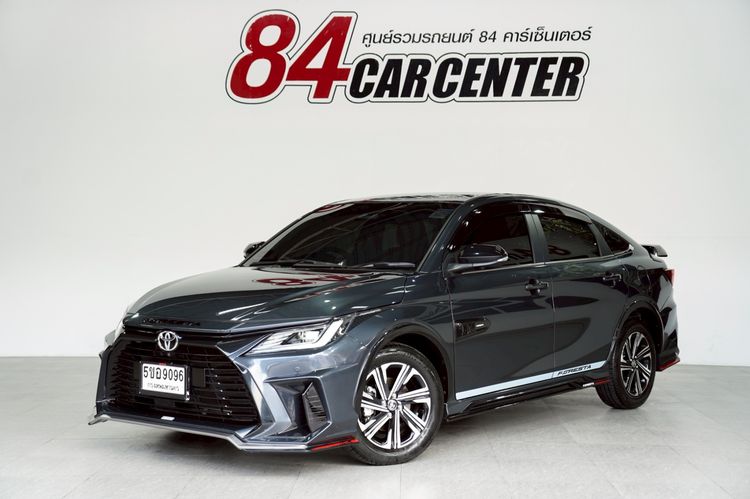 รถ Toyota Yaris ATIV 1.2 Premium Luxury สี เทา