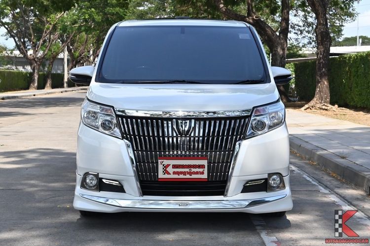 Toyota Esquire 2015 2.0 Gi Utility-car เบนซิน ไม่ติดแก๊ส เกียร์อัตโนมัติ ขาว รูปที่ 2