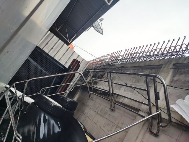 ขายคอกแสตนเลสสภาพใหม่ใส่รถsuzuki carryโฉมแรกปี07-18 ของอยู่กาญจนาภิเษกบางแคครับ รูปที่ 2