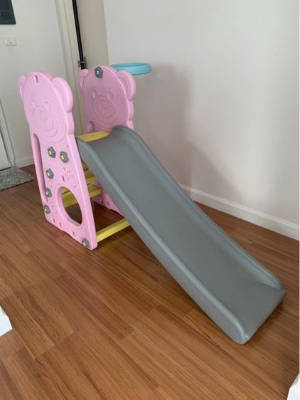 สไลด์เดอร์เด็ก