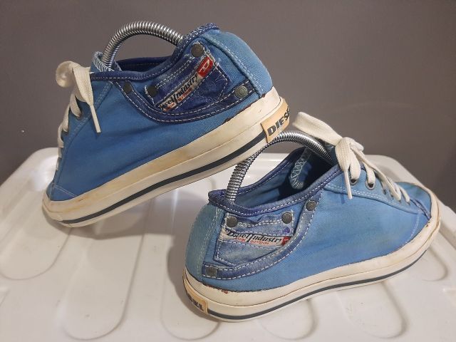รองเท้า Disel สีฟ้า ขนาด EUR 42 ความยาว 27 ซม. รูปที่ 11