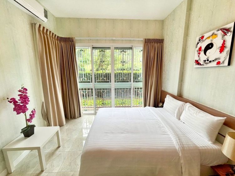 ตกแต่งครบ ขายคอนโดพร้อมผู้เช่า Bann Khao Yai รับเงินค่าเช่าเดือนละ 15,500 ใกล้อุทยานแห่งชาติเขาใหญ่เพียง 750 ม. รูปที่ 2