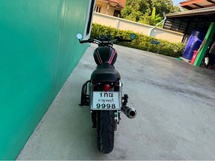 Thriumph Bonneville T100 สี ดำแดง หม้อลม รูปที่ 12