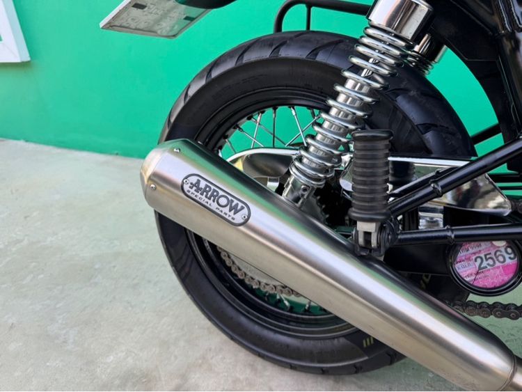 Thriumph Bonneville T100 สี ดำแดง หม้อลม รูปที่ 10