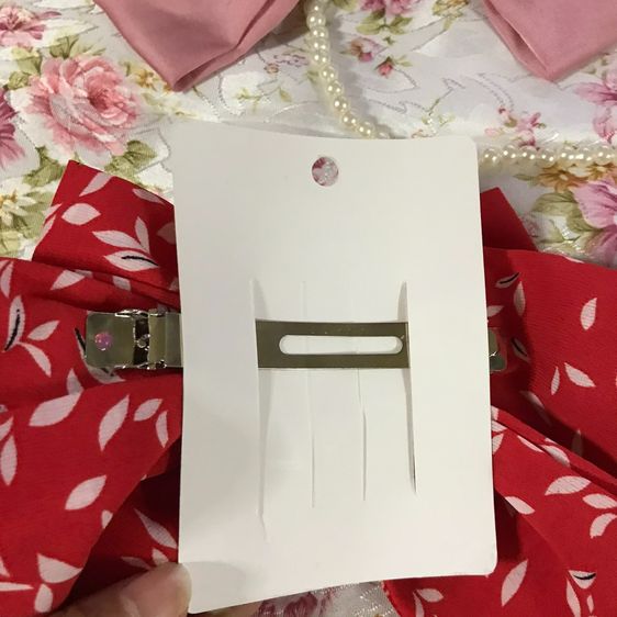 กิ๊ปติดผม มือ 1 โบว์ 2 ชั้นผ้าซาติน ไม่ใหญ่มาก สวยๆ เลยค่ะ รูปที่ 5