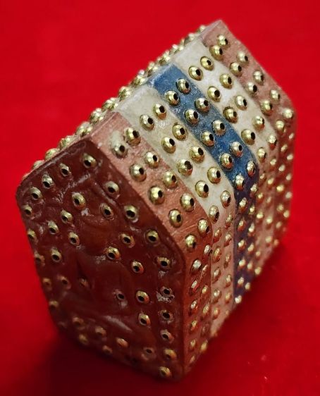 พระขุนแผนปู่ทิมใหญ่กรรมการ5ชั้น ฝังตะกรุดทั่วองค์ องค์ที่2 รูปที่ 4